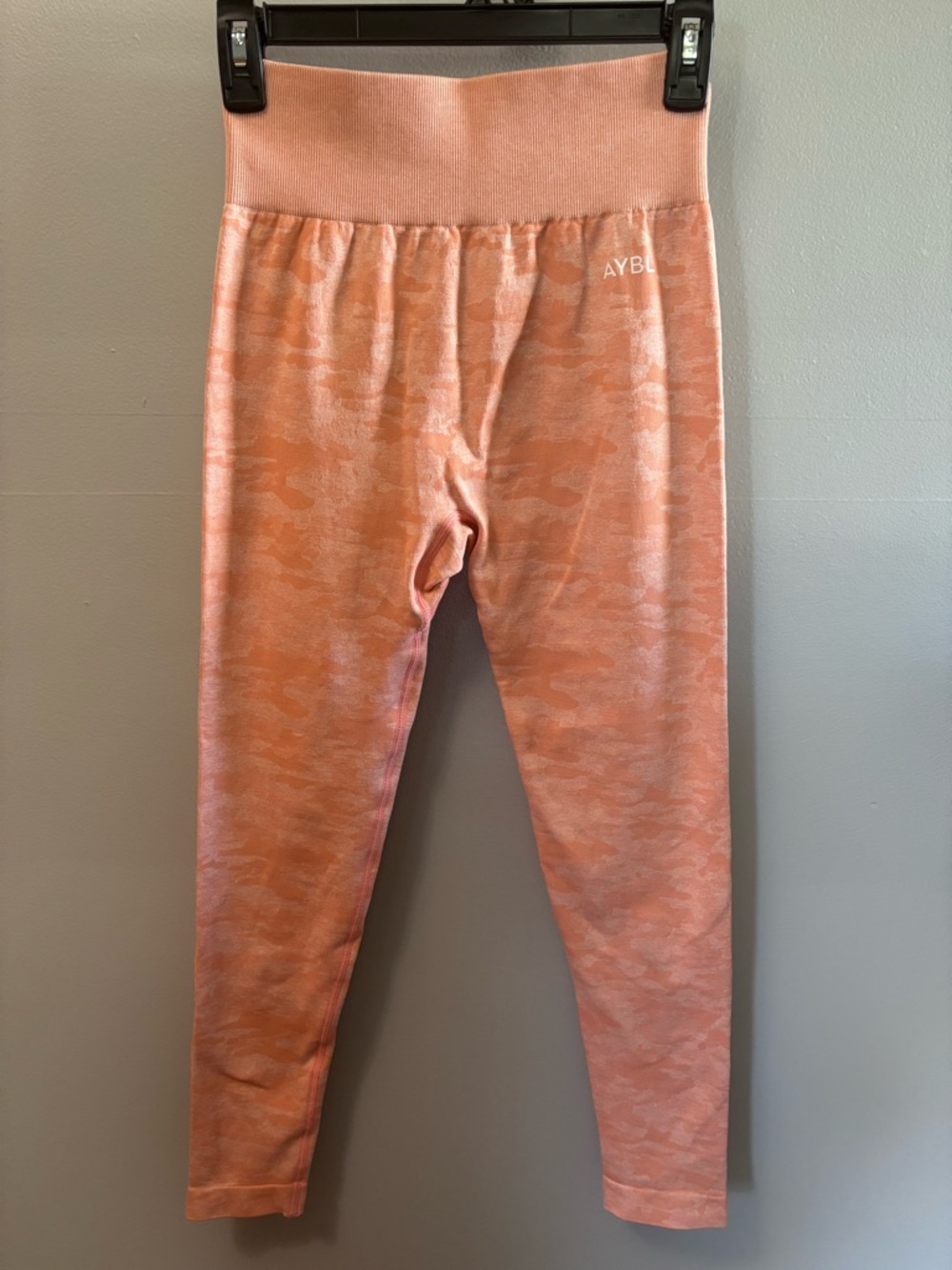 AYBL Camo High-Waisted Scrunch Leggings - Coral/Light Pink